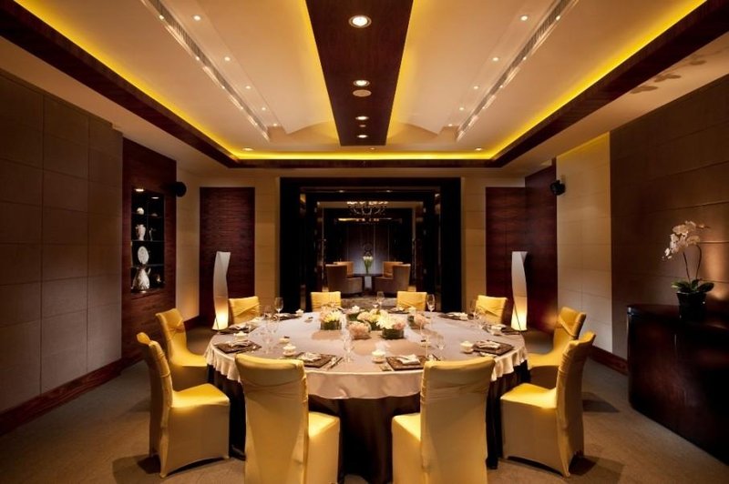 Hilton Hotel Hongqiao ShanghaiRestaurant