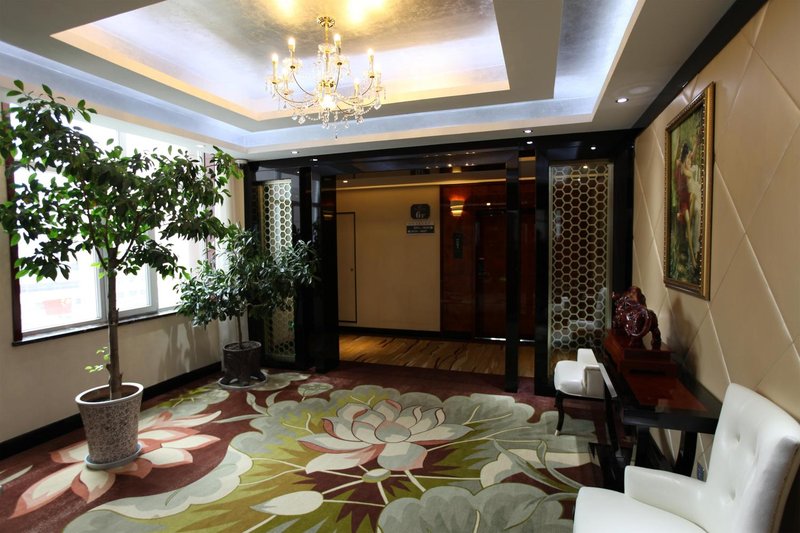 Huayi Business Hotel 休闲