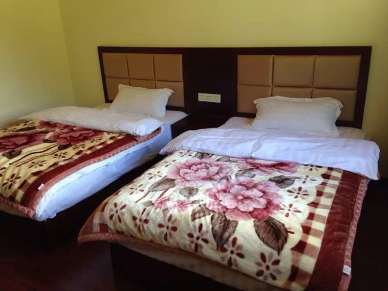 Ando Hotel Guest Room