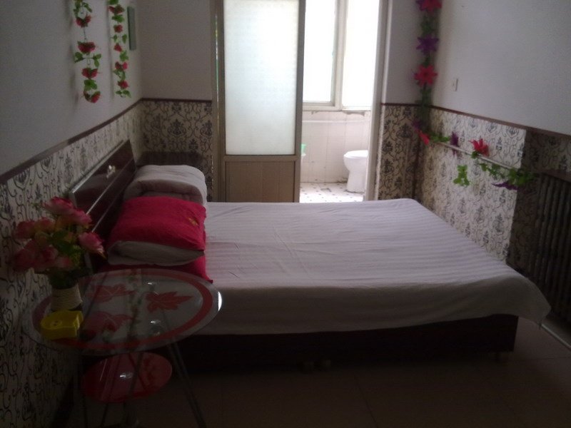 Xinyi Hotel Guest Room