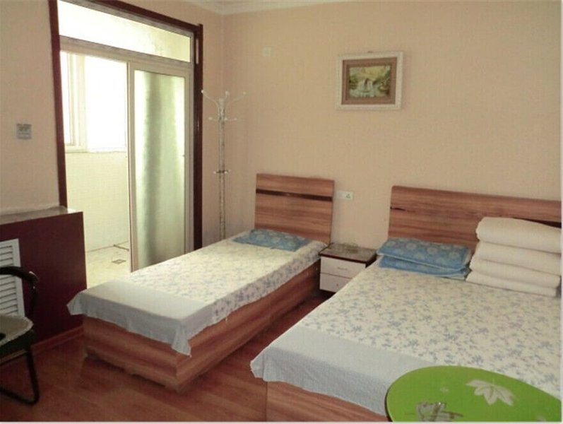 Taiyuan Wenming Apartment Guest Room