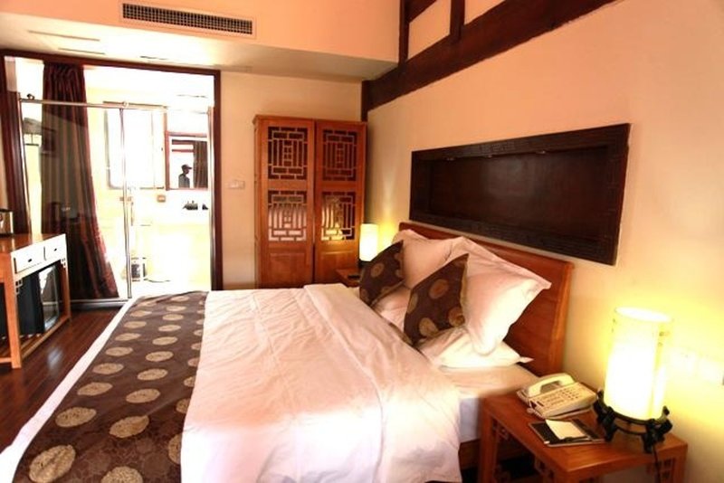 Shuhe nine yard Resort Hotel Guest Room