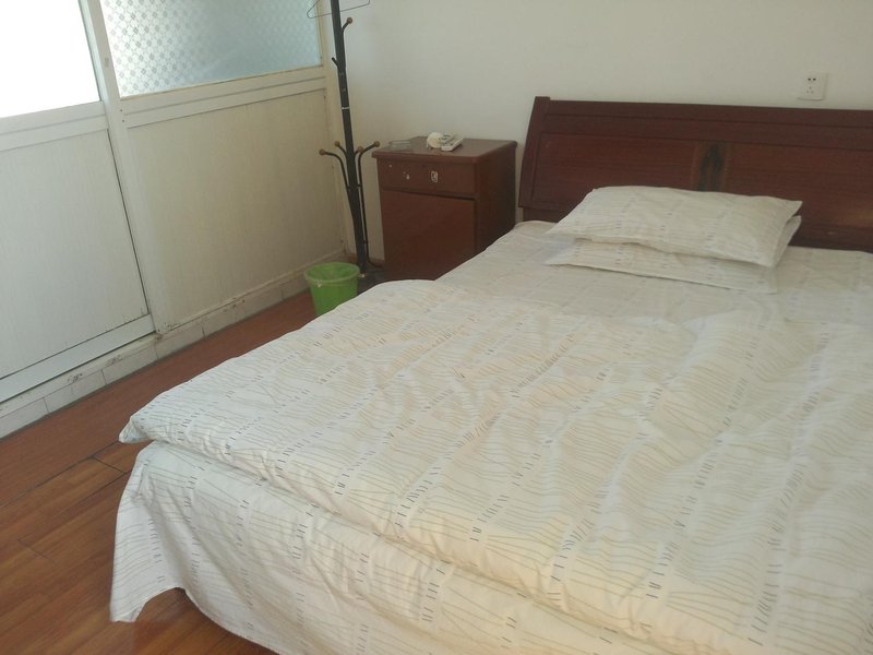 Taifu hotel, pinghuGuest Room