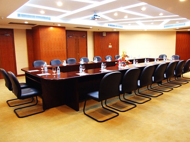 Yin Fa Hotel Shanghai meeting room