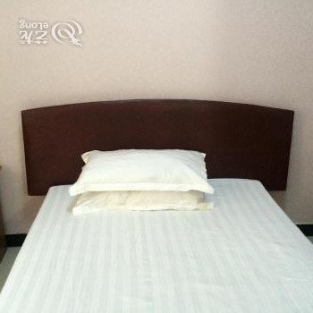 JingZhou Lucky Hotel Guest Room
