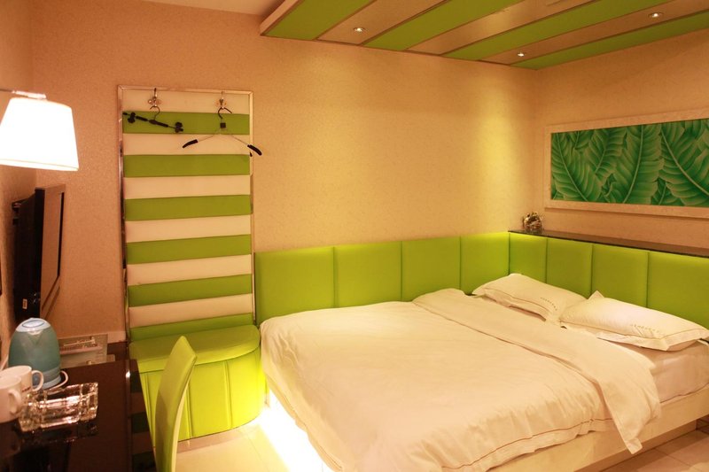 Creative Fashion Chain Hotel Qingdao Guest Room