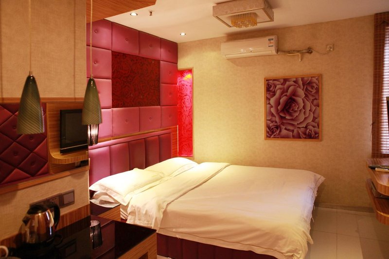 Creative Fashion Chain Hotel Qingdao Guest Room