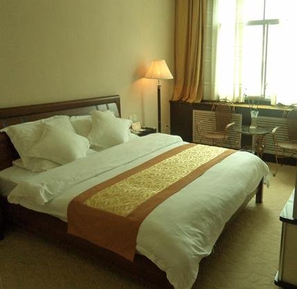 Shennong Holiday Hotel  Guest Room