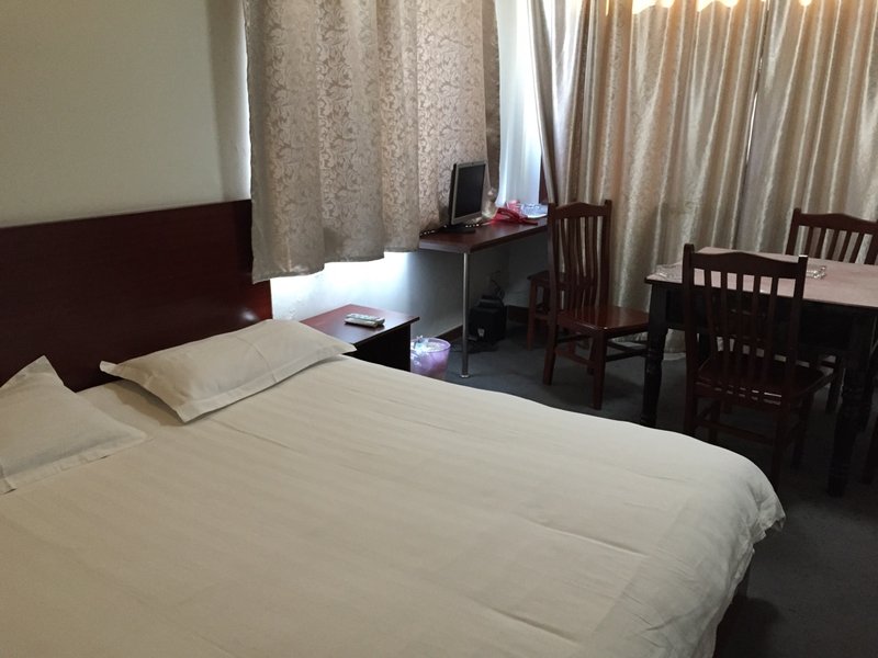 Hongfu Hotel Guest Room