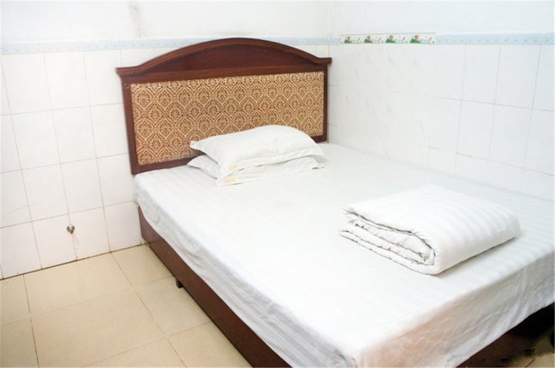 Wuming Jinzhou Hotel Guest Room