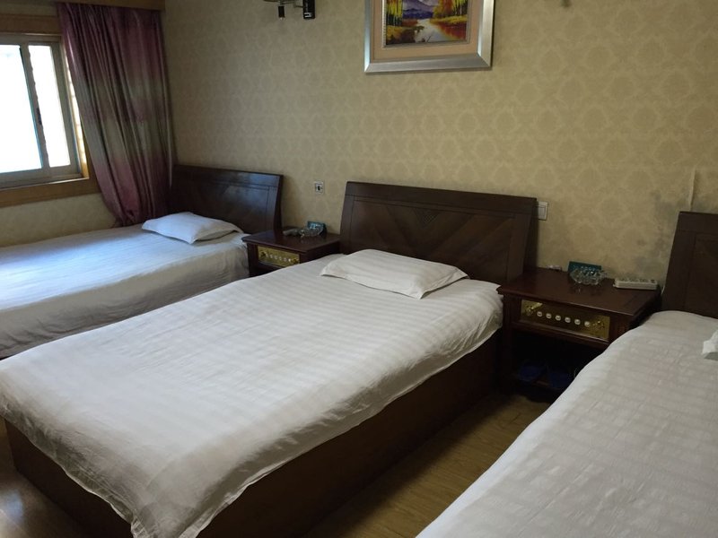 Fengshun Hotel Guest Room