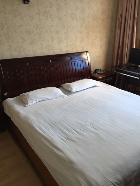 Fengshun Hotel Guest Room