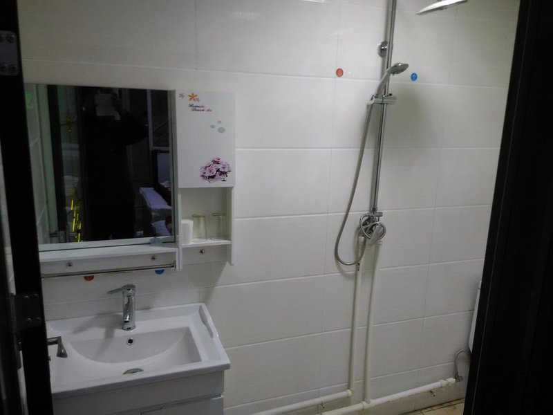 Shunda HotelGuest Room