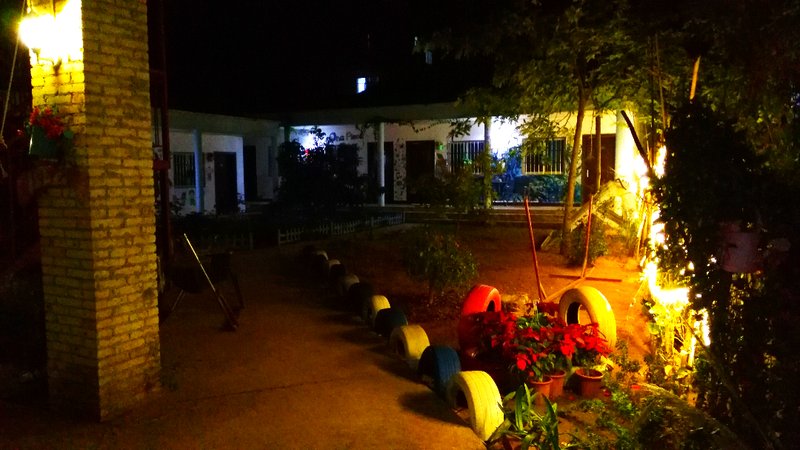 涠洲岛懒人小苑外景图