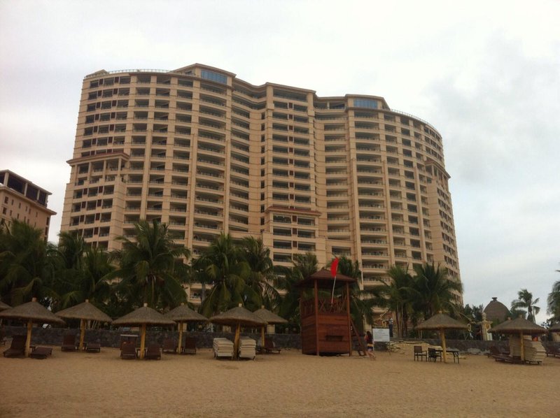 Tangla Yaxiu HotelOver view