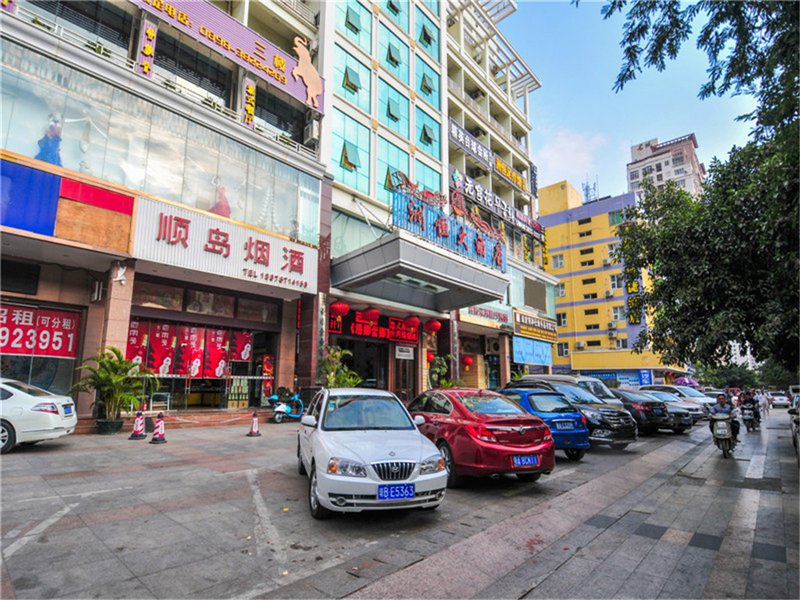 YangShuo West Street Residence Over view