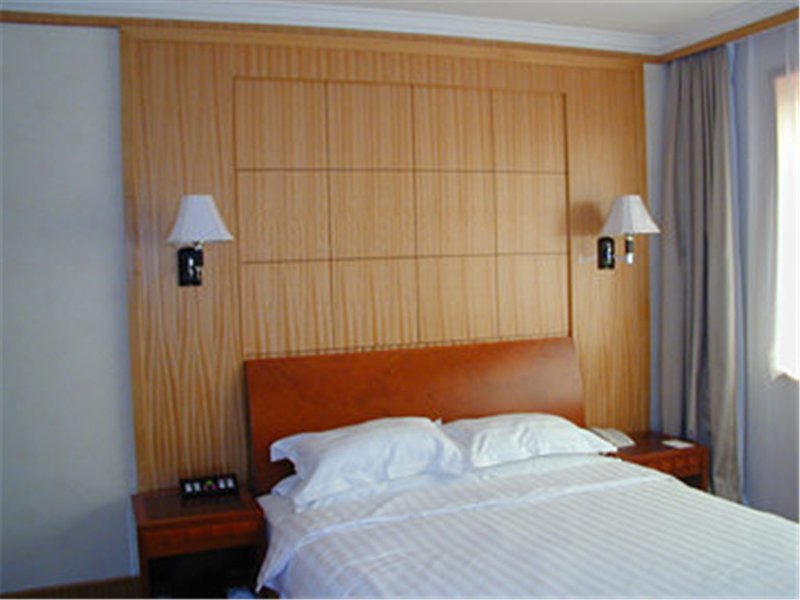 Golden Sail HotelGuest Room