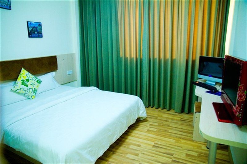 Kart Hotel Guest Room