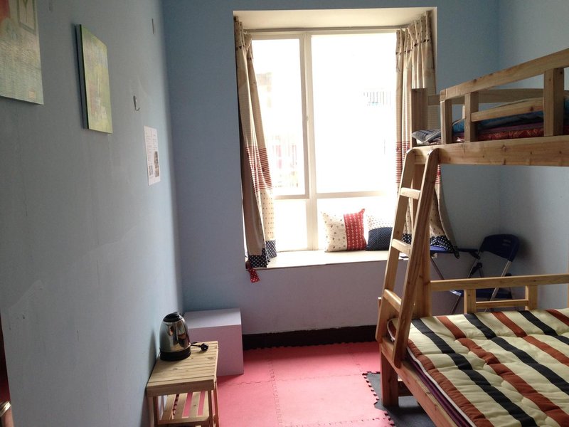 Kunming Xifeng Youth Hostel Guest Room