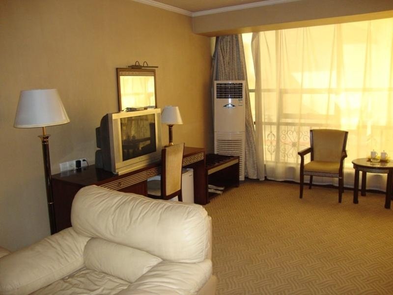 Jinchen Business Hotel TaiyuanGuest Room