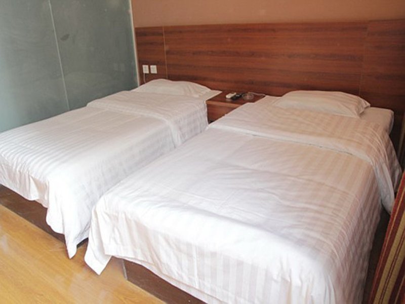 Oulu Business Hotel Qingdao Guest Room