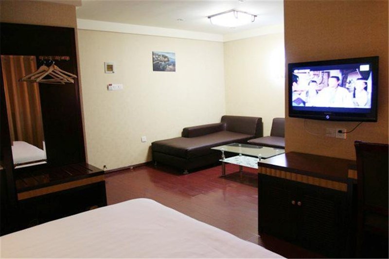 Jinhe Holiday Inn Guest Room