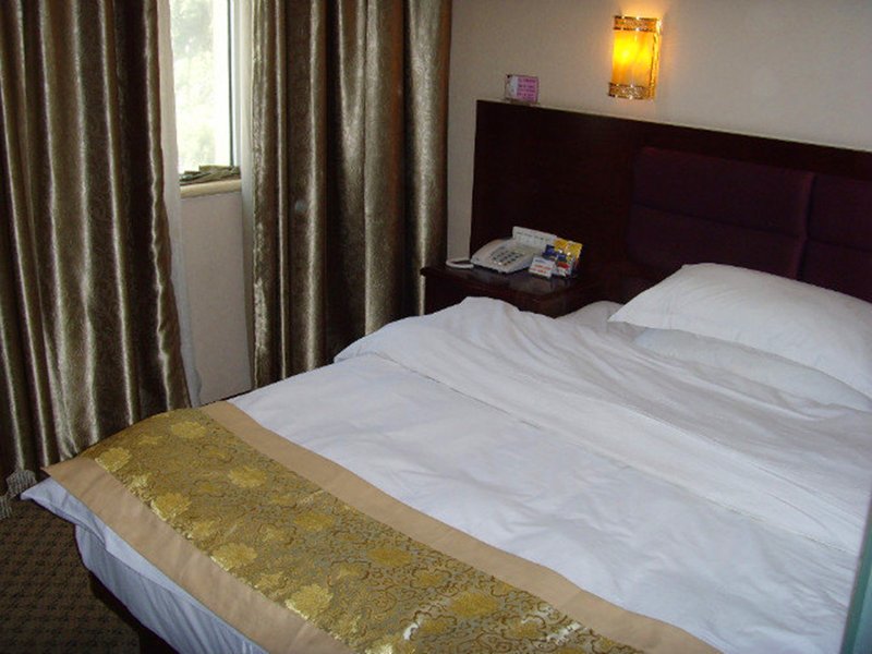 Kunming Public Transportaion Hotel Guest Room