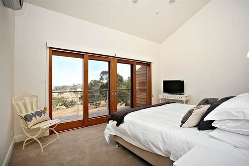 Seascape RetreatGuest Room