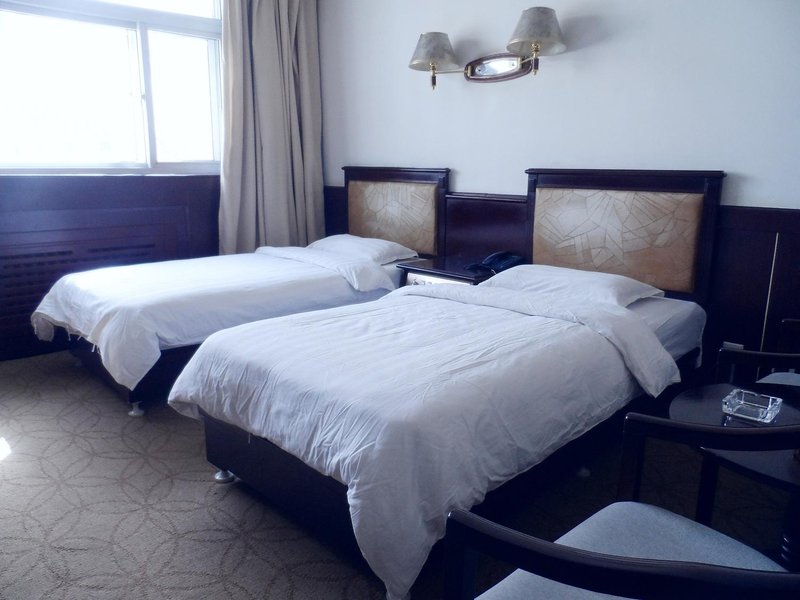Liupanshan Hotel Guest Room