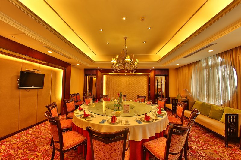 Santorini Hotel (Qingdao International Convention & Exhibition Center Shilaoren Bathing Beach) Restaurant