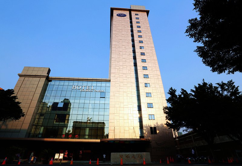 Gondola Taikoo Hotel Over view