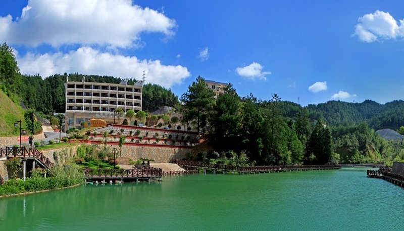Santaishan Resort Hotel Over view