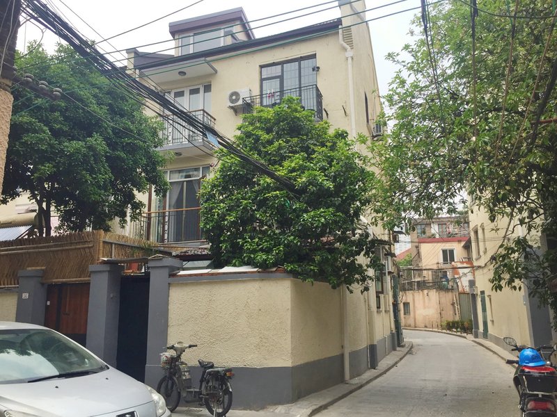 Houchuang Daily Rental Apartment (Shanghai Yongkang Road No.1 Branch) Over view