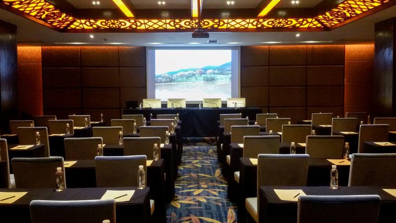 Dali Canghai Guoling no.1 Holiday Hotel meeting room