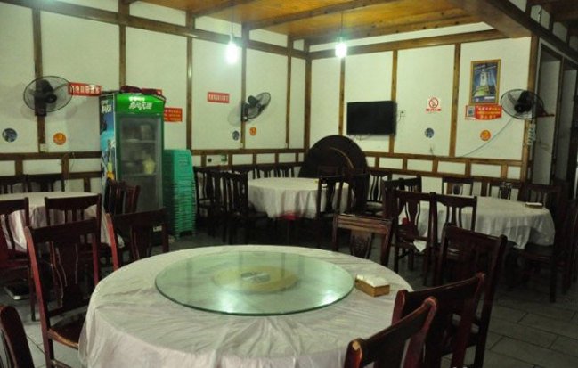 Longxin Hostel Restaurant