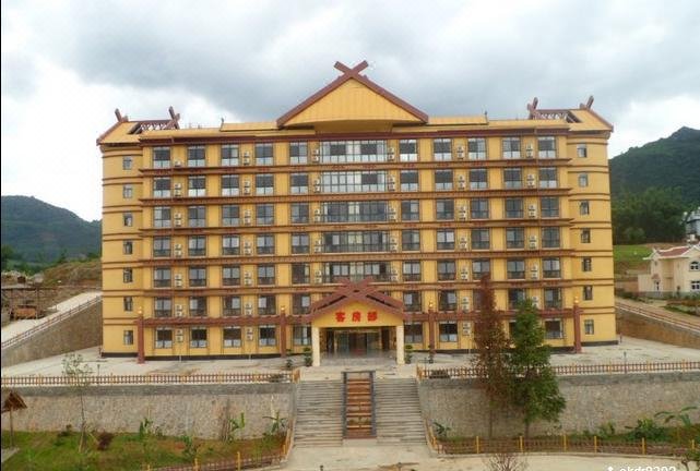 Dongfang Yiwawang Hotel Over view