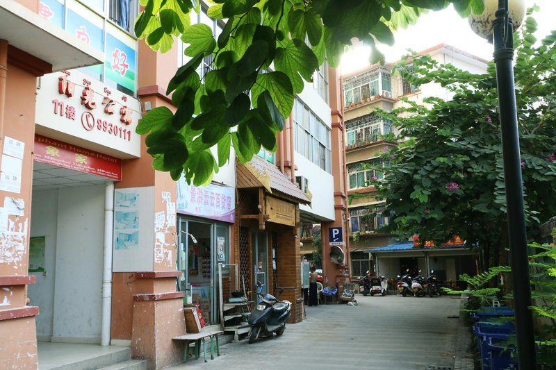 Xishuangbanna Sunshine Apartment Hotel Over view