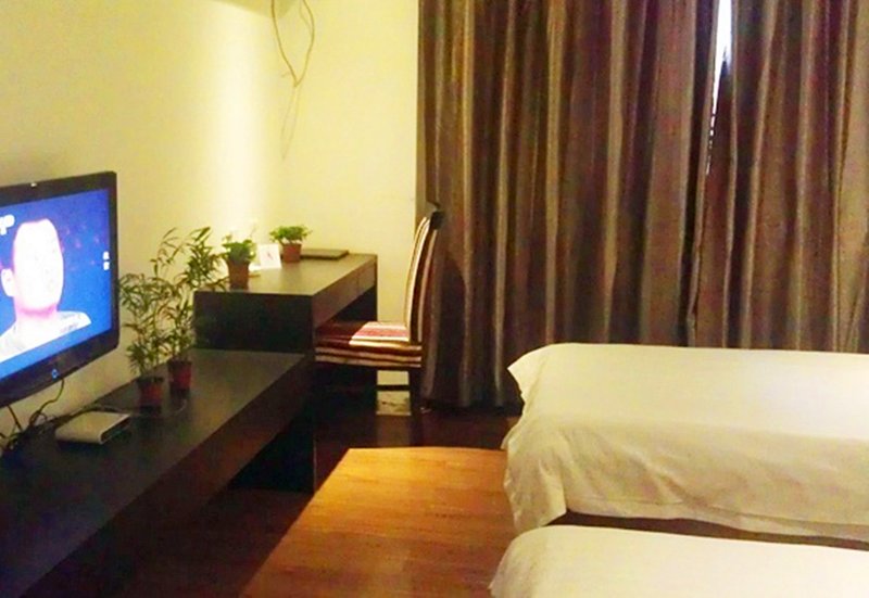 Haining Yanguan Youjian Inn Guest Room