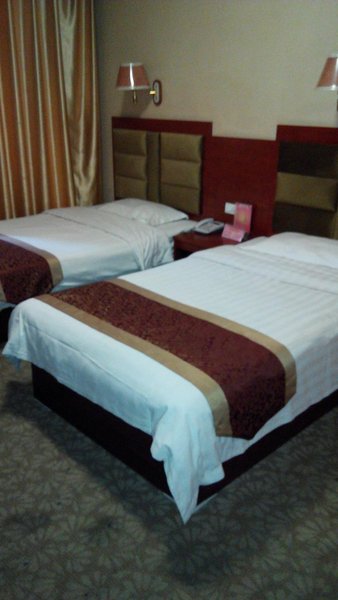 Qitian Holiday Express Hotel Guest Room