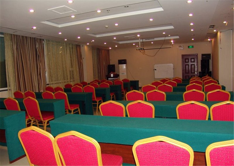 Green Alliance Hotel meeting room