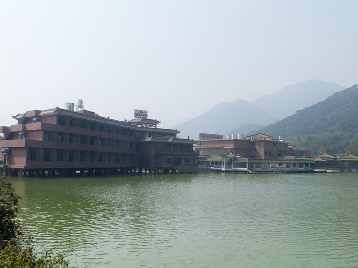 Jinding Longhu Hotel Over view