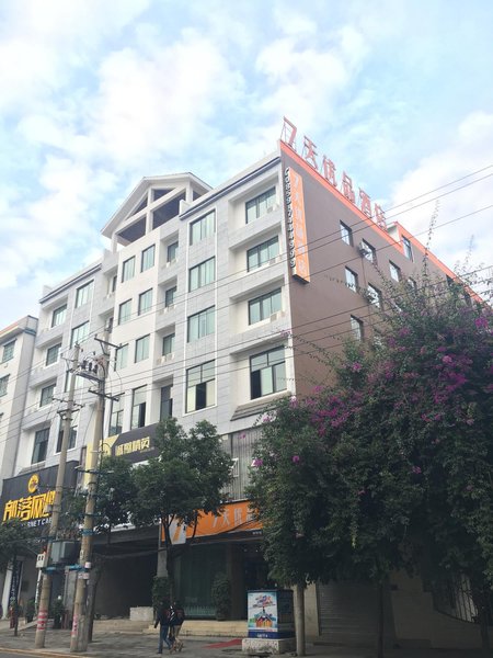 7 day inn酒店外观