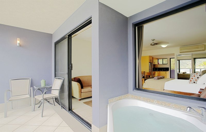At Waterfront Whitsunday Retreat Hotel Airlie Beach 休闲