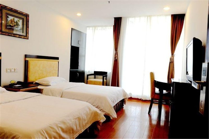 China's Best Value Inn Waitan Shanghai Guest Room