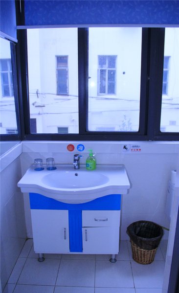 Zhouzhuang Youth International Hostel Guest Room