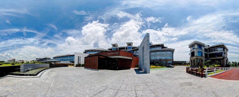 Grand Honor Hotel Xiamen Over view