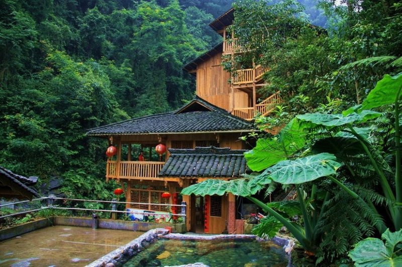 Longsheng Hot Spring Youth Hostel Over view