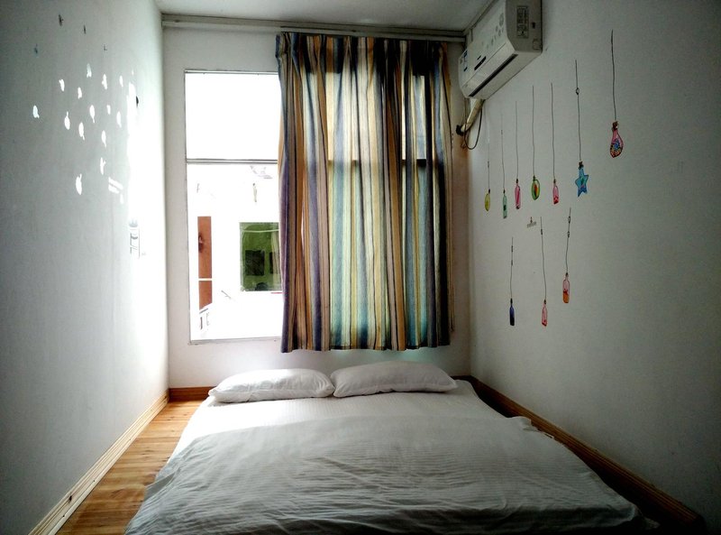 Green Mountain Hotel ZhenyuanGuest Room