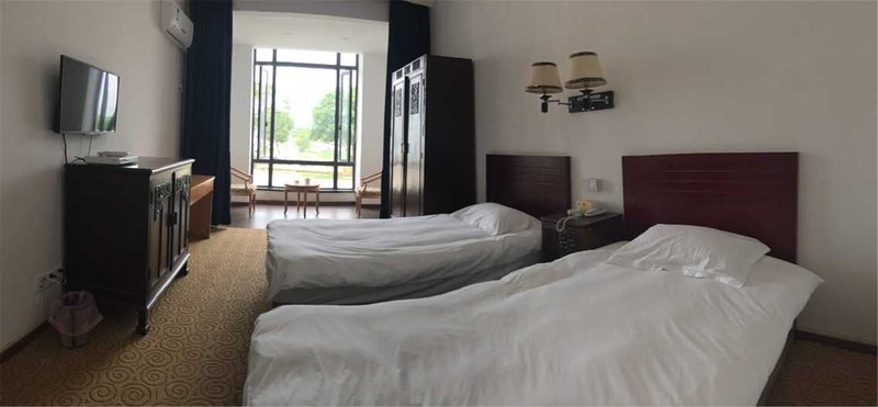 Taihu Yingdi Resort Guest Room
