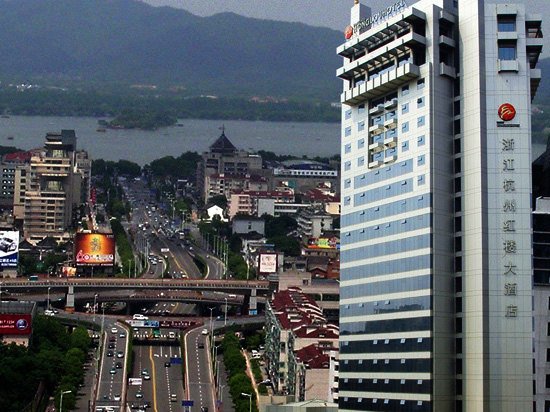 Holiday Inn Express Hangzhou West Lake East Over view